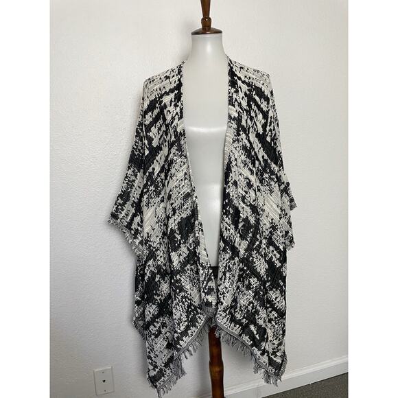 Lane Bryant Sweater Open Textured Fringe Trim Overpiece - Picture 1 of 12